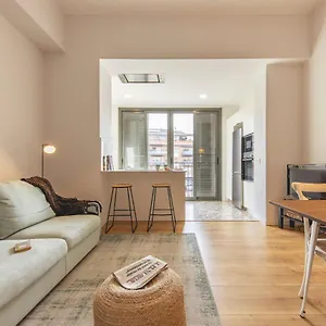 Apartment Bravissimo Riu Onyar, Girona